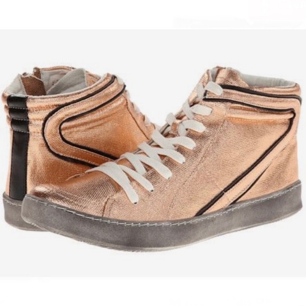 Ascot Friday x Matisse Alva High Top Sneaker